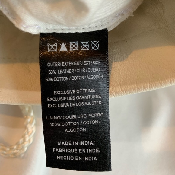 Free People.White 💯 leather w/ gold purse bag - Picture 7 of 8